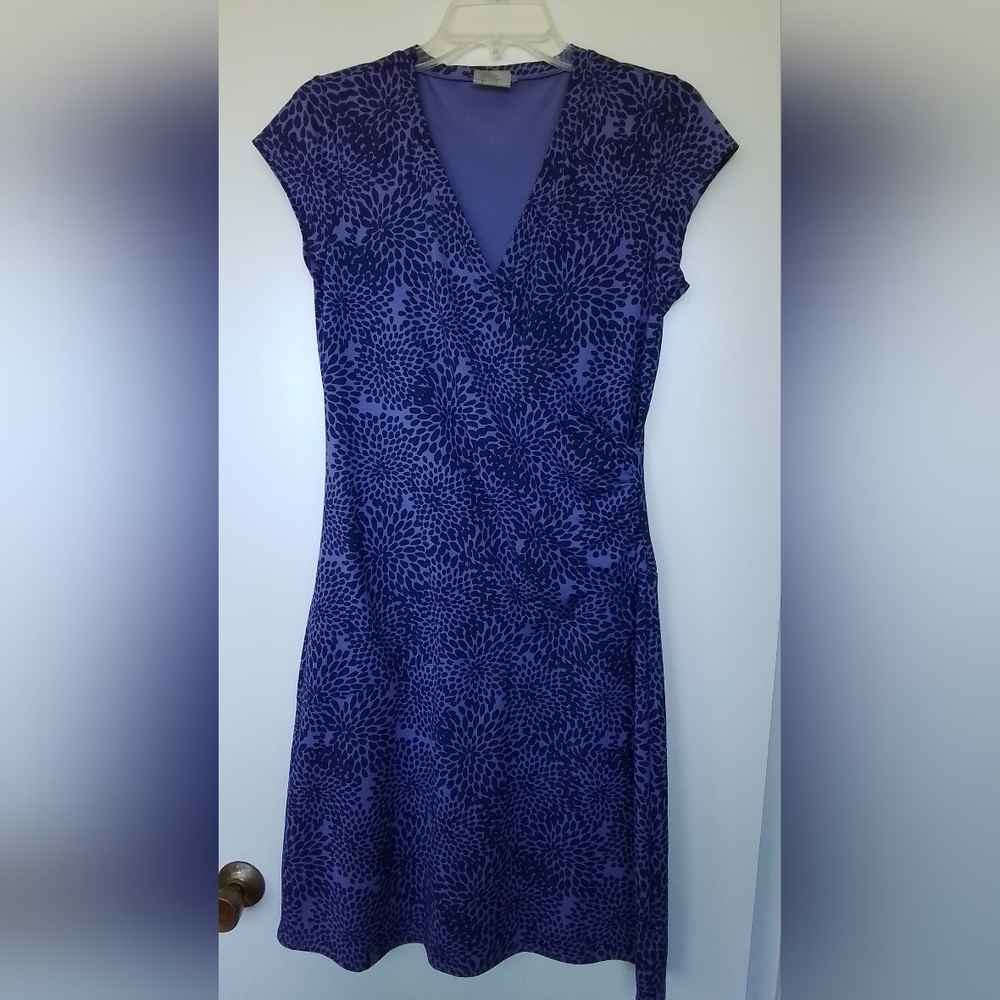 Athleta Nectar purple faux wrap V neck Cap Sleeves dress, Size Medium